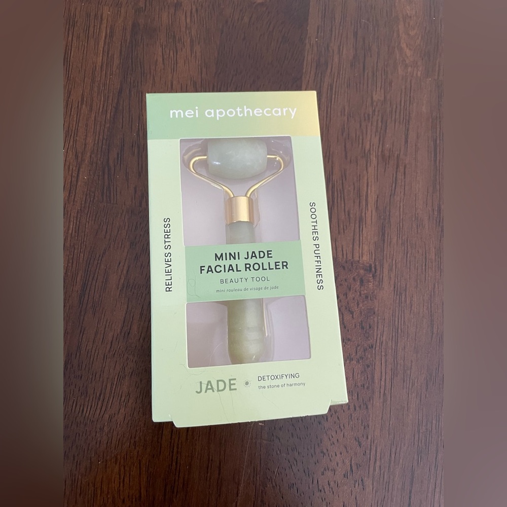 Mini Jade Roller